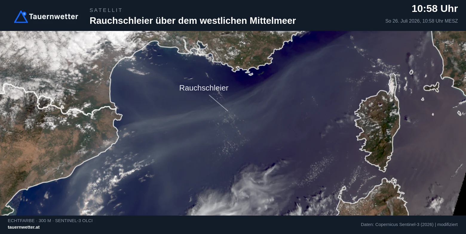 Satellitenbild vom 26. Juli 2026 mit dem Rauchschleier über dem westlichen Mittelmeer zwischen Südfrankreich und Korsika.