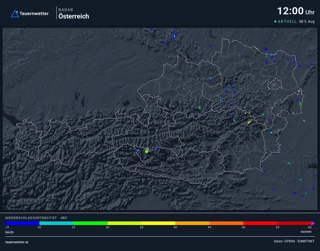 Wetterradar Österreich am Mittwoch, den 5. August 2026 um 12:10 Uhr mit dem ersten Gewitter am Alpenhauptkamm.